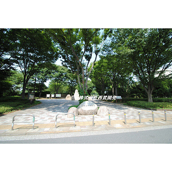 周辺を拡大表示