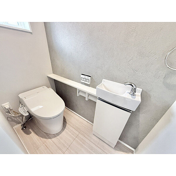 トイレを拡大表示