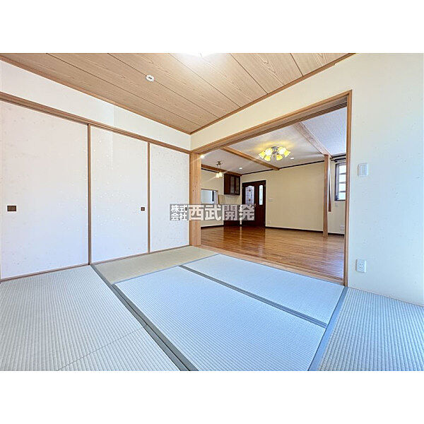 室内を拡大表示