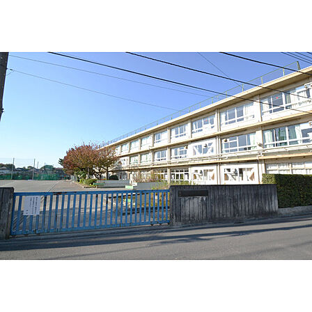 第四中学校