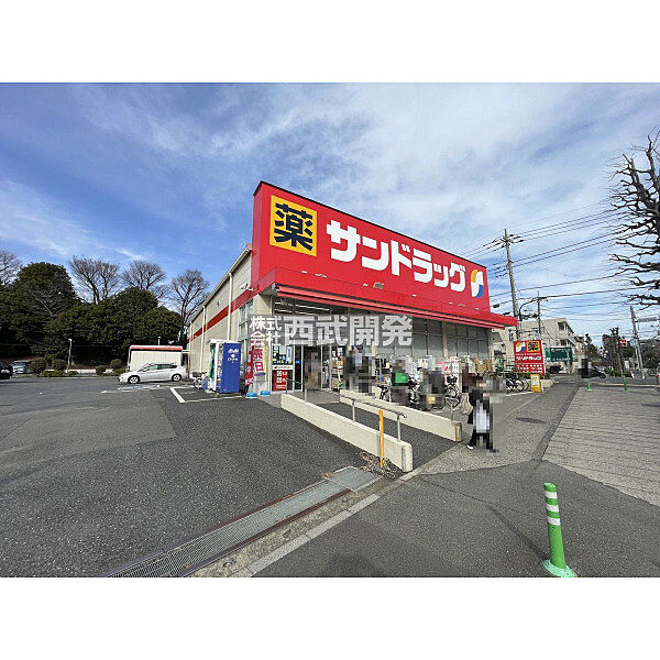 周辺を拡大表示