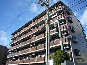 京都府京都市伏見区竹田段川原町（賃貸マンション2LDK・6階・56.02㎡） その1