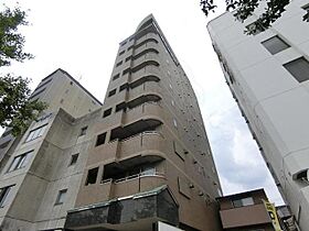 京都府京都市中京区岩上通蛸薬師下る宮本町（賃貸マンション1LDK・2階・66.00㎡） その1