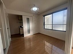 ドルチェシバタ 4階2Kのリビング/ダイニング