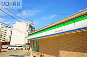 ファミリーマート菅原二丁目店 295m