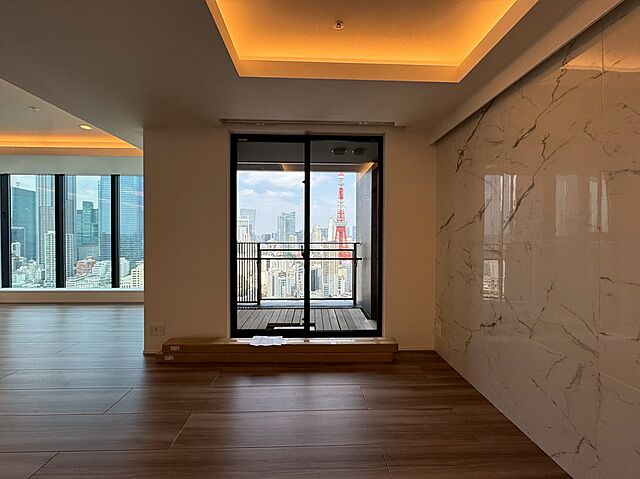 リビング/ダイニング シティタワー麻布十番 33階/-