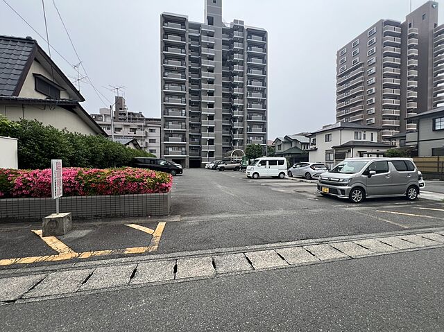 4 / 12