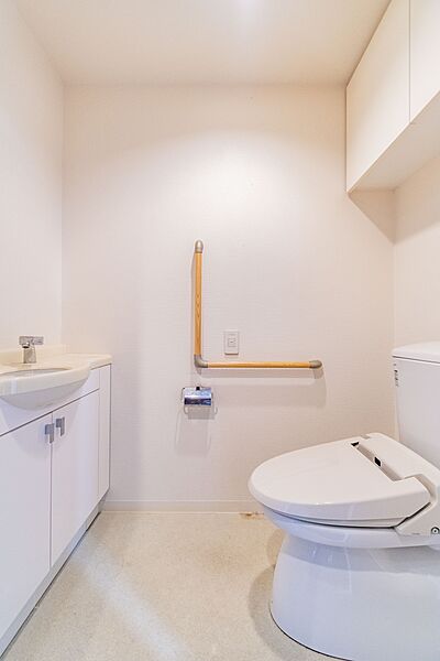 トイレを拡大表示