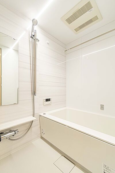 浴室を拡大表示