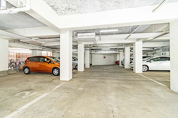 駐車場を拡大表示