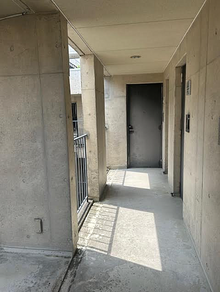 エントランスを拡大表示