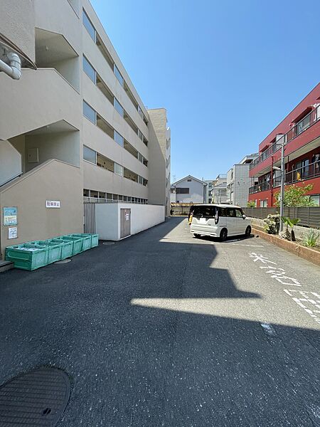 駐車場を拡大表示