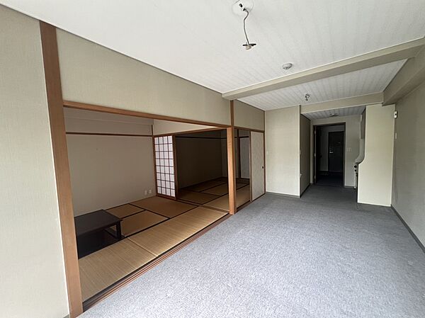 リビング/ダイニングを拡大表示