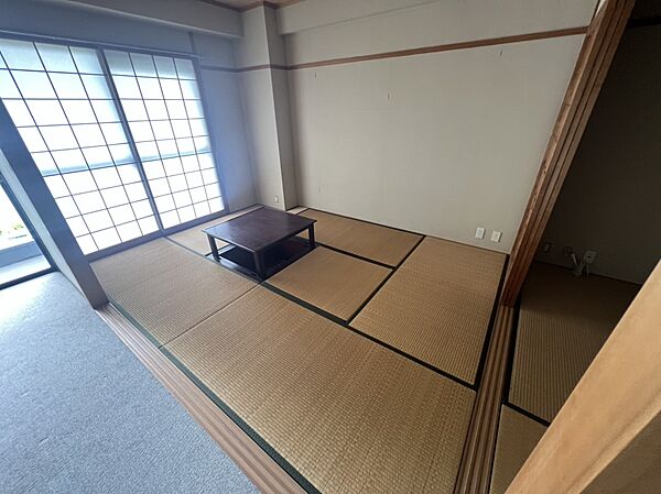 室内を拡大表示
