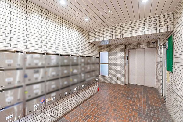 エントランスを拡大表示