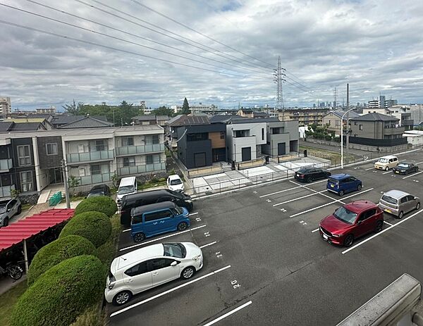 駐車場を拡大表示