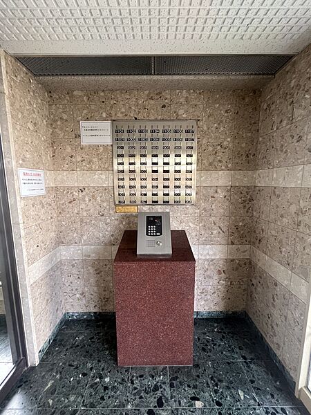 エントランスを拡大表示