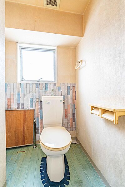 トイレを拡大表示