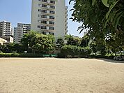 青三南公園（150m）