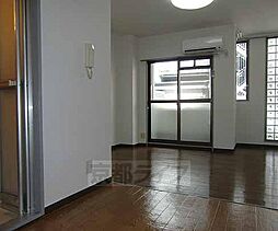 阪急京都本線 西院駅 徒歩7分の賃貸マンション 3階1DKのリビング/ダイニング