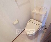 ウォシュレット付きのトイレです・