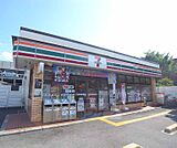 セブンイレブン 醍醐大構町店まで395m