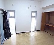 採光面も多く明るい室内。