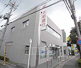 京都銀行 下鳥羽支店まで401m 国道1号線と新堀川通の間です。