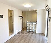 奥行きのあるお部屋です・