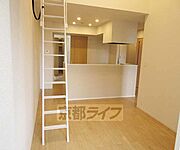 優しい雰囲気の洋室7帖です