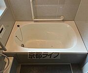 ゆったりくつろげるお風呂です。