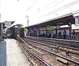 西院駅まで712m