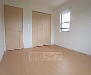 広々とした部屋です。