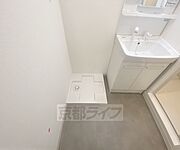 室内に洗濯機設置可