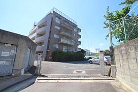 グリーンハイム上山手2  ｜ 大阪府吹田市上山手町5番5号（賃貸マンション1LDK・1階・76.40㎡） その3