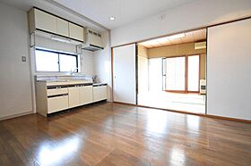 ロイヤル山王 2A ｜ 秋田県秋田市山王2丁目（賃貸マンション1DK・2階・40.81㎡） その3