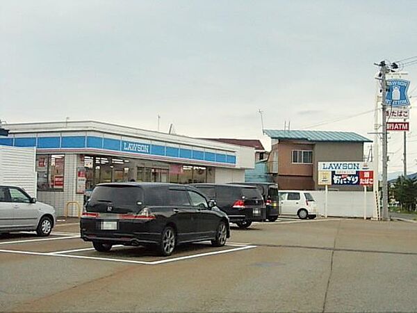 周辺：ローソン湯谷清水町店(550m)