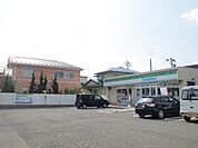 ファミリーマート秋田桜1丁目店(550m)