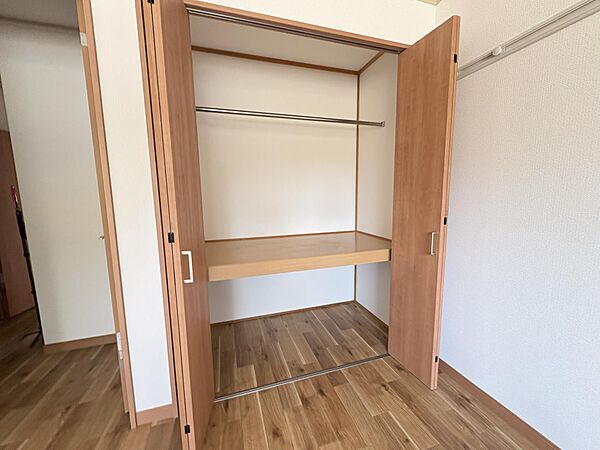 apartment 秋田県秋田市山王７丁目9番35号　秋田住宅流通センタ‐本社ビル1階