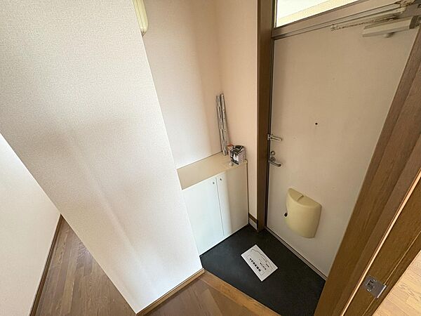 apartment 秋田県秋田市山王７丁目9番35号　秋田住宅流通センタ‐本社ビル1階