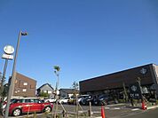 スターバックスコーヒー保戸野学園通り店(600m)