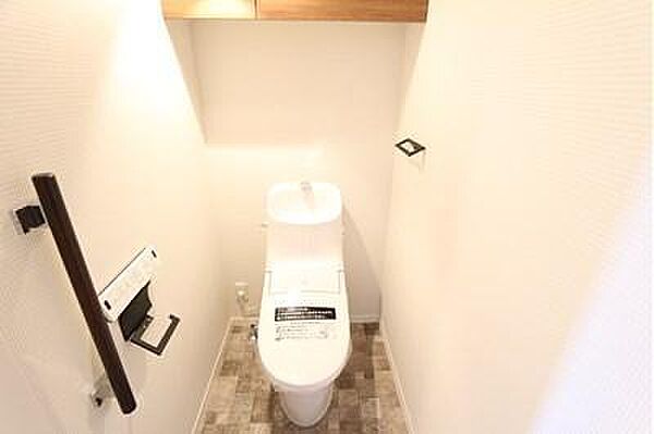 apartment 秋田県秋田市山王７丁目9番35号　秋田住宅流通センタ‐本社ビル1階