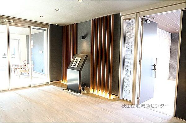apartment 秋田県秋田市山王７丁目9番35号　秋田住宅流通センタ‐本社ビル1階