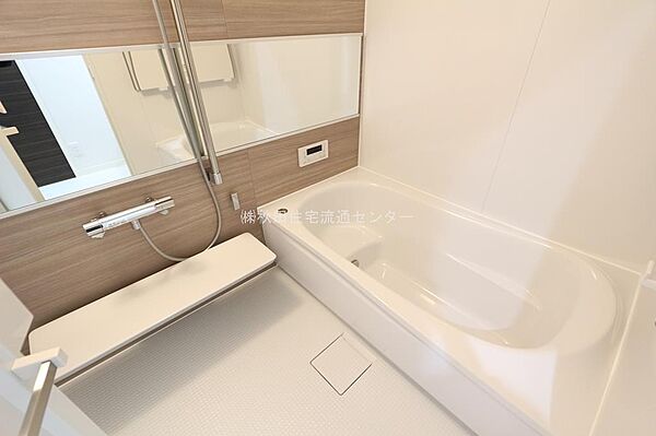 apartment 秋田県秋田市山王７丁目9番35号　秋田住宅流通センタ‐本社ビル1階