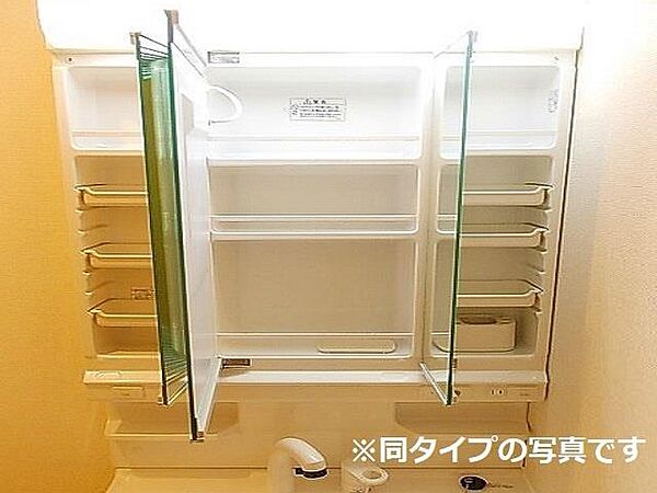 apartment 秋田県秋田市山王７丁目9番35号　秋田住宅流通センタ‐本社ビル1階