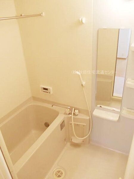 apartment 秋田県秋田市山王７丁目9番35号　秋田住宅流通センタ‐本社ビル1階