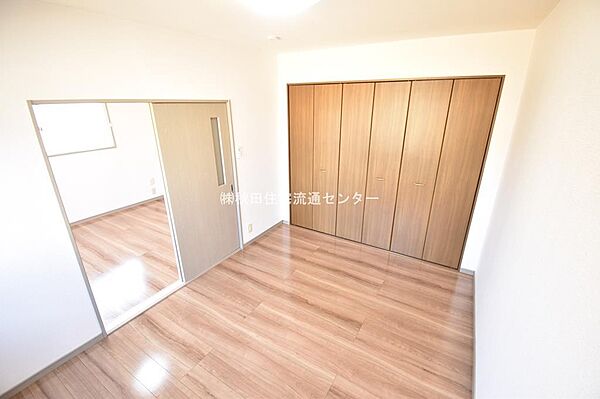 apartment 秋田県秋田市山王７丁目9番35号　秋田住宅流通センタ‐本社ビル1階