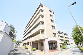 ラヴィルヌーヴェルドゥ  ｜ 大阪府大阪市東淀川区淡路２丁目（賃貸マンション2LDK・6階・53.00㎡） その1