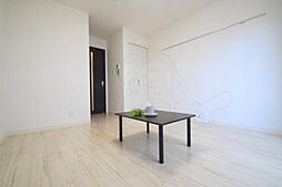 ノイヴェル小松 1Kの写真