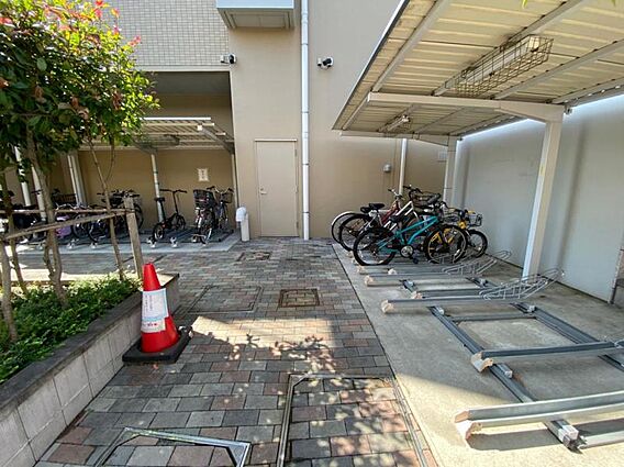 （共用部）屋根...
